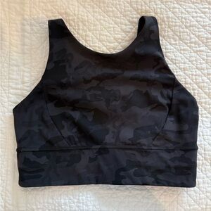 Lululemon Black Camouflage Sports Bra, size 10
Full coverage. Like New.